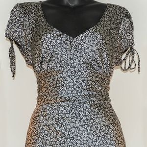 Express Design Studio blouse size medium